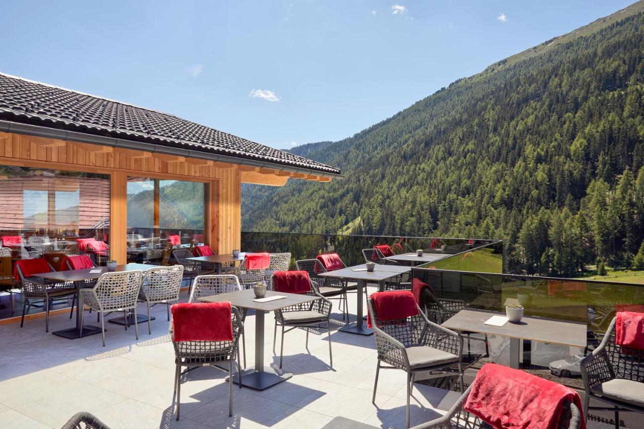 Hotel Anigglhof Mals im Vinschgau Exterior foto