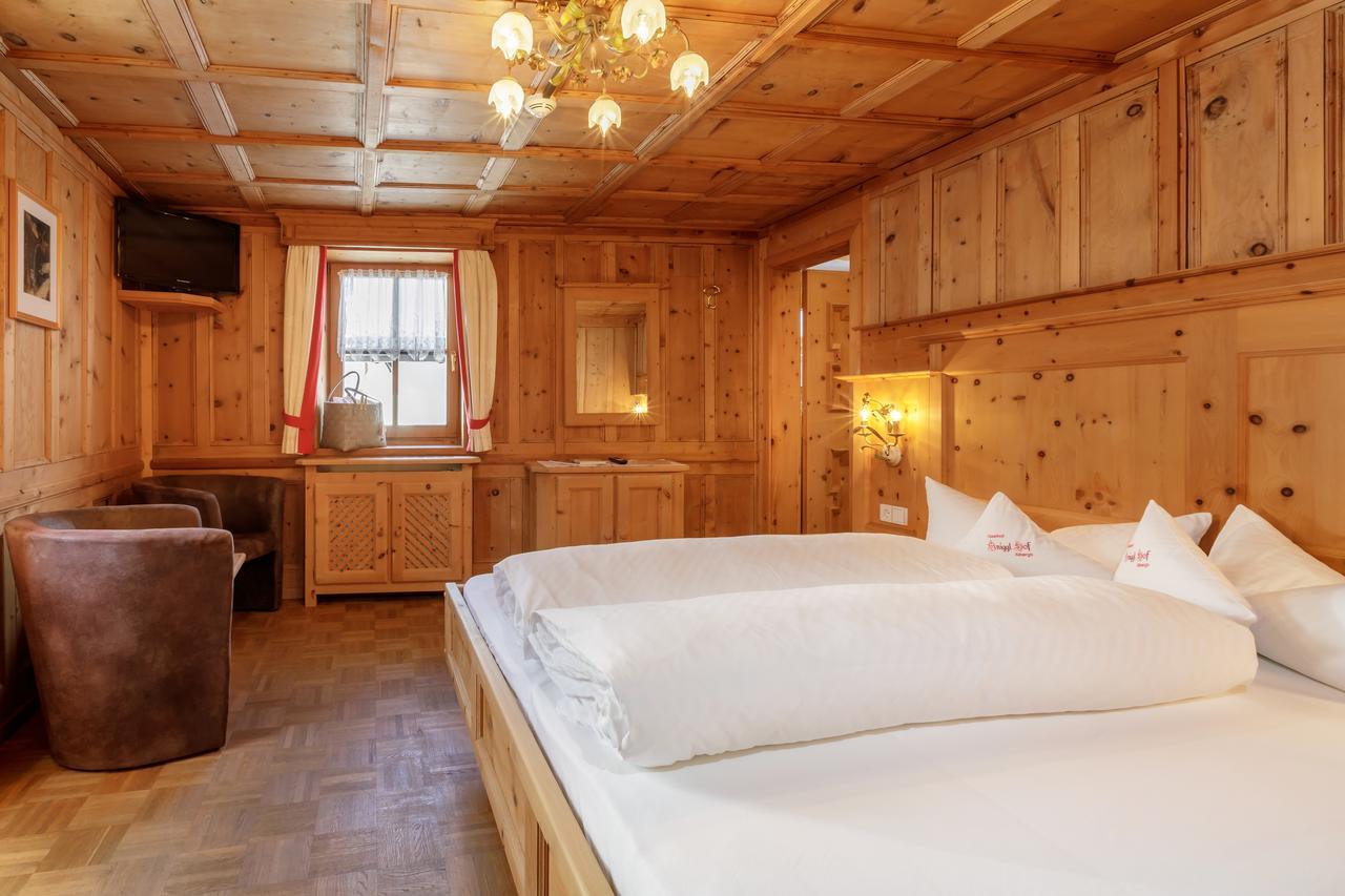 Hotel Anigglhof Mals im Vinschgau Exterior foto